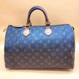 Authentic Louis Vuitton Monogram Speedy 35